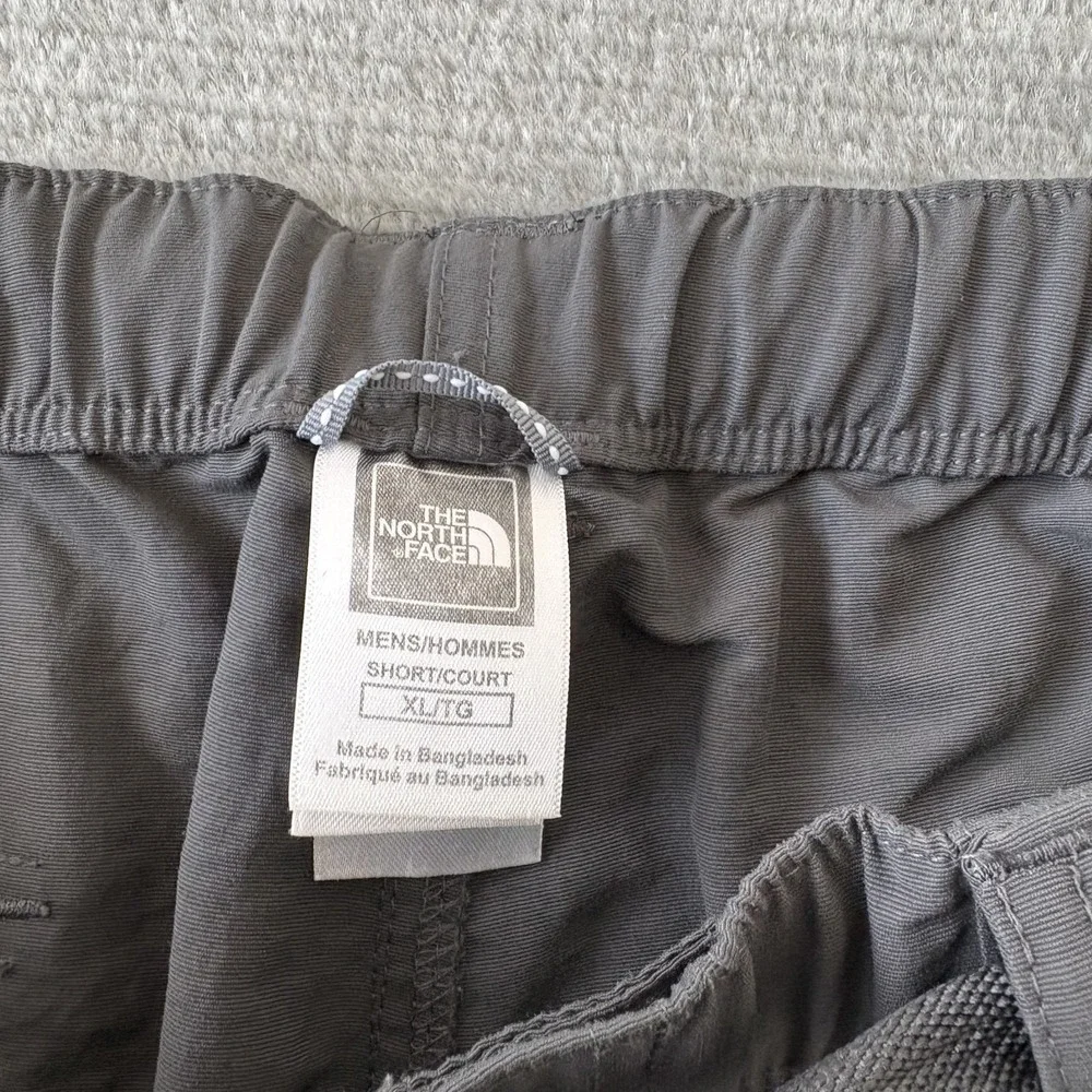 The North Face Paramount Peak Active AU2C Mens XL Short Gray Convertible Pants